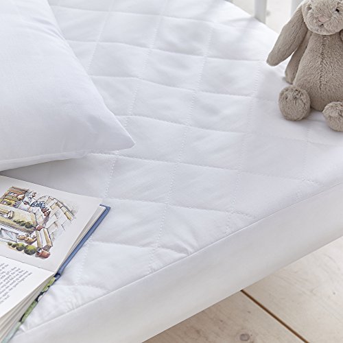 Silentnight Safe Nights Quilted Waterproof Cot Bed Mattress Protector