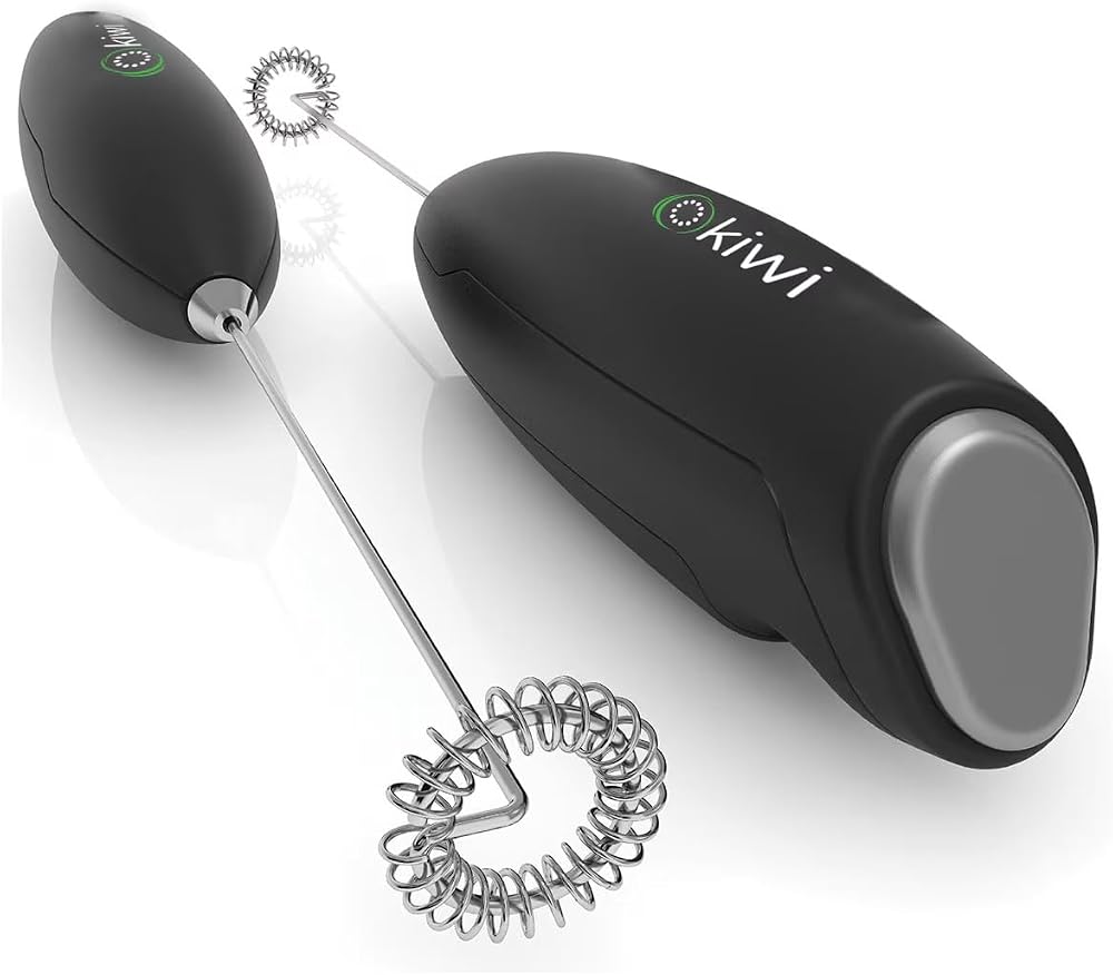 Kiwi KCW-1112 Kablosuz Pilli Süt Köpürtücü ve Kahve Karıştırıcı - Paslanmaz Çelik Uçlu, Ergonomik El Tipi Mini Mikser - Latte, Cappuccino, Frappe ve Sıcak Çikolata İçin Devirli Köpük Yapıcı (Siyah)
