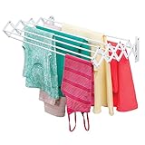 DISEÑO INTELIGENTE: Perfecto para secar al aire libre las prendas recién lavadas, este ingenioso tendedero de ropa tipo acordeón ahorra mucho espacio, ya que puede plegarse después de cada uso.