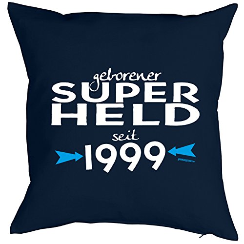 Dekokissen zum Geburtstag, Sofakissen, Couchkissen inkl. Füllung mit Spaßurkunde – Geborener SUPERHELD seit 1999 - 2