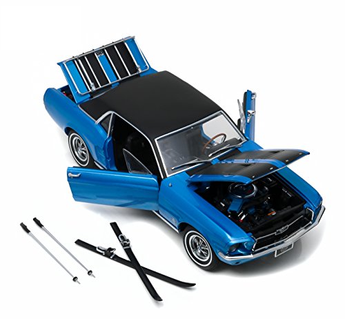 Preisvergleich Produktbild Greenlight Collectibles – 12965 – Ford Mustang Schnitt Ski Country Spezialkunststoff – 1967 – Echelle 1 / 18 – Blau Metall / schwarz