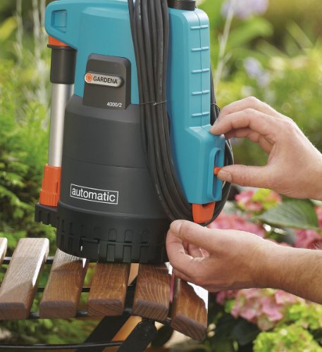 Gardena 1742-20 Regenfasspumpe Classic 4000/2 Automatic, mit Trockenlaufsicherung, Schmutz Filter, Teleskoprohr (Motorleistung: 500W, Fördermenge: 4000 l/h, Max. Druck: 2 bar, Max. Eintauchtiefe: 7 m) - 3