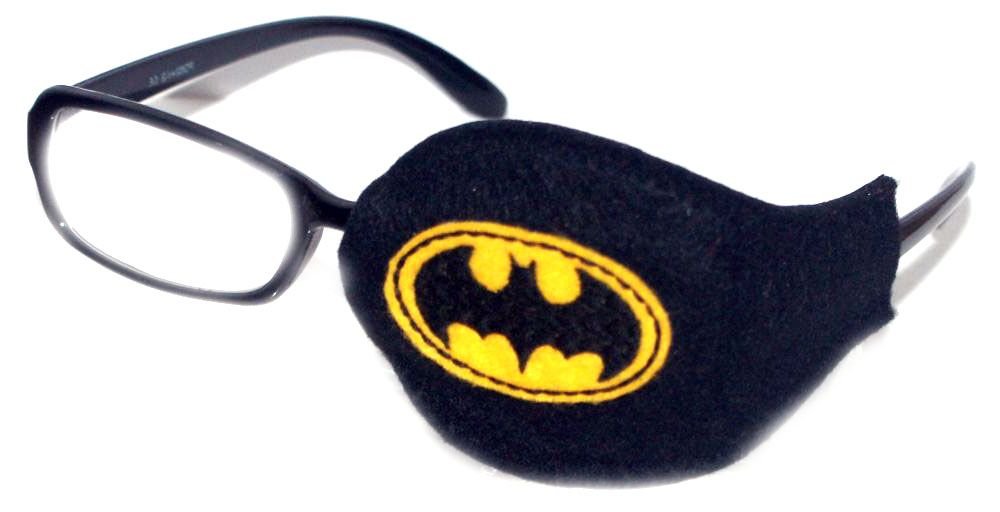 Orthopische-Augenklappe-fr-Kinder-und-Erwachsene-bei-der-Therapie-von-Amblyopa-Sehschwchen-schwarz-mit-Batman-Symbol