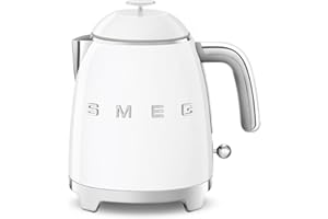 Smeg, Petite Bouilloire Électrique KLF05WHEU 0,8 L, Filtre Inox, Arrêt Automatique de Sécurité, Indicateur de Niveau d'Eau, Base Antidérapante et Range Cordon Intégré, Puissance 1400W, Blanc