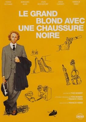 Gaumont Le Grand Blond avec une chaussure noire