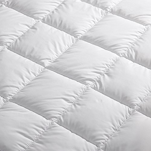 GOLD STERN Soft Comfort atmungsaktive Ganzjahresdecke, waschbar 60 Grad (220×240 cm) - 3