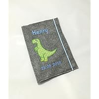 Individualsierbare U-Heft Hülle aus Filz bestickt mit Namen und Geburtsdatum