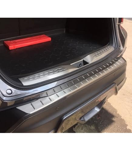 Protection De Seuil Arrière En Inox Noir Mat Pour Fiat 600 Mild Hybrid / 600e (2023-) - Style 'Ribs'