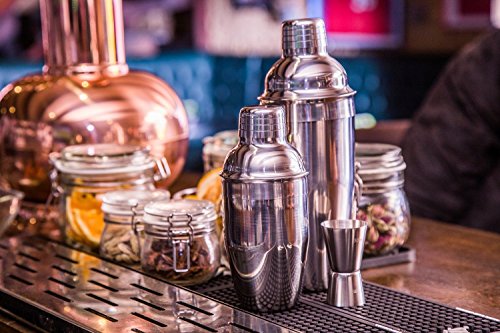 Profi Cocktailshaker Set Aus Zwei Professionellen Shakern Aus Rostfreiem Edelstahl (700ml/350ml) Mit Eingebautem Barsieb + Doppelseitigen Messbecher / Jigger + Rezeptbuch für Cocktails als E-Book - 4