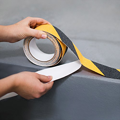 Relaxdays Anti-Rutsch-Klebeband 50 mm Rolle mit 5 m Grip Tape als Antirutschbelag für rutschfeste Treppenstufen im Innen- und Außenbereich, schwarz-gelb - 4