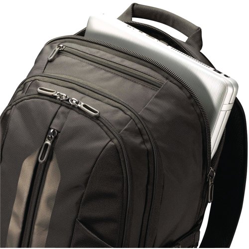 case logic 17.3 laptop backpack