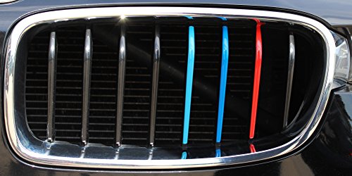 Preisvergleich Produktbild blupalu I 24 teiliges hochwertiges Aufkleber-Set I Aufkleber Set in 4 verschiedenen Farben (dunkelblau, weiß, rot und hellblau)