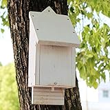 * El cuerpo principal es de madera de pino, el exterior tiene una puerta, protege al murciélago y proporciona un anillo de crecimiento saludable. * El diseño está lleno de estilo pastoral y rústico, que ayuda a los insectos beneficiosos a reproducirse, manteniendo el equilibrio ecológico de las frutas y verduras, ¡y brindando un tipo diferente de escenario a su jardín!