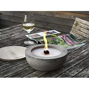 Beske-Betonfeuer mit 'Dauerdocht' | Ø 24cm mit großer Brennkammer | Wiederbefüllbare Gartenfackel | 'Unendliche' Brenndauer durch umweltfreundliches Recycling von Kerzenwachs