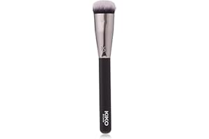 KIKO Milano Face 11 Contouring Brush | Pennello Compatto Per Realizzare Contouring E Sculpting, Fibre Sintetiche