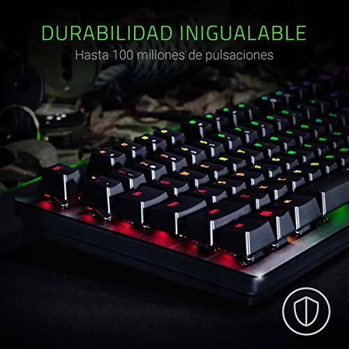 Razer Huntsman - Teclado mec  nico Gaming con switches optomec  nicos  Barra estabilizadora de Teclas  Memoria h  brida Local  RGB Chroma   QWERTY Espa  ol 