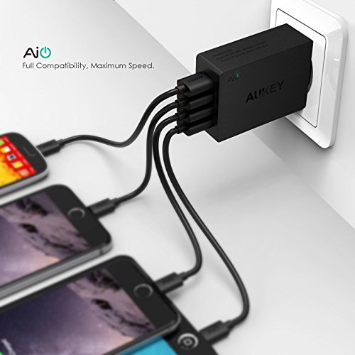 AUKEY USB Ladegerät 4 USB Ports mit AiPower Technologie 40W für iPad, iPhone 6s, Huawei und andere USB Geräte (Schwarz) - 5