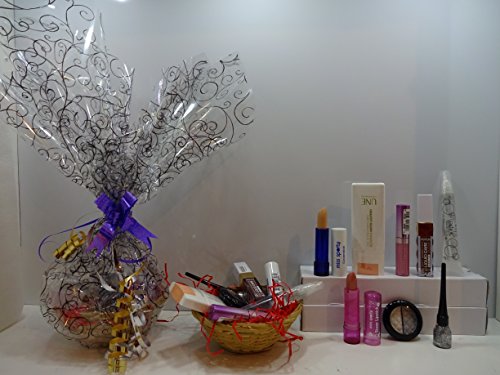 New Year Sale Now On ~ Further Deduction To Clear While Stock Last - Once It's Gone It's Gone! ~ 8pc Make Up Gift Hamper Mix Brands Make Up In Basket Gift Wrapped Gift Hamper ~~~ 710~~