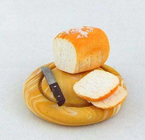Dolls House Miniature Kitchen Accessory Bloomer Loaf on Round Bread Board