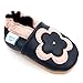 Produktbild Dotty Fish Weiche Lederschuhe für Babys und Kleinkinder Rutschfeste Wildledersohle. Marineblau mit rosa Blume. 18-24 Monate