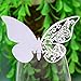 Produktbild 100 Stück Schimmer Weiß Laser Cut Schmetterling ans Glas Platzkarten Hochzeit Geburtstage Taufe Party Tischkarten Namenskarten Glasanhänger für Weinglas Cup Deko Hochzeitsfeier Champagnerglas Deko Gastgeschenk Tischdeko (100)