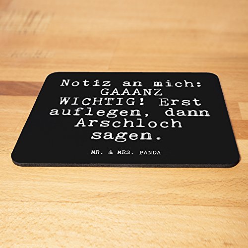 Mr. & Mrs. Panda Mauspad Druck Spruch „Notiz an mich: GAAANZ WICHTIG! Erst auflegen, dann Arschloch sagen.“ – 100% handmade aus Naturkautschuk – Mouse Pad, Mousepad, Computer, PC, Männer, Mauspad, Maus, Geschenk, Druck, Schenken, Motiv, Arbeitszimmer, Arbeit, Büro Spruch, Freundin, Geschenk Frau, Junggesellinnenabschied, Frauen, Exfreund, Single, Liebeskummer Spruch Sprüche Lustig Spass Geschenk Geschenkidee Zitate - 3