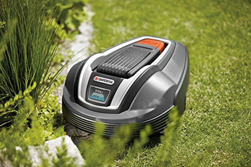 Gardena 04072-60 Mähroboter R70Li, bis zu 700 m² - 2
