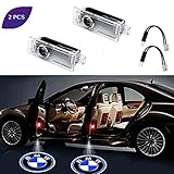 Hochwertiger LED-Chip: Hochauflösende und helle, klare Logo-Projektion, gestochen scharfe Optik, voller Licht und Farbe. Mit einem LED-Chip mit hoher Helligkeit, einer erstaunlichen Lichtleistung und einem niedrigen Energieverbrauch von 12 V und 5 W, der wenig Energie verbraucht, um den Einstiegsraum des Autos lange zu beleuchten.