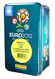 Recoge todos tus jugadores favoritos de la década de los países que participan en los campeonatos de Europa .