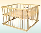 3 bunte Spielkugeln aus Holz Kidsmax Laufgitter David 120x120 Kiefer klar lackiert inkl. Spielkugeln, Polsterboden, Schlupfsprossen, Höhenverstellung und Rollen