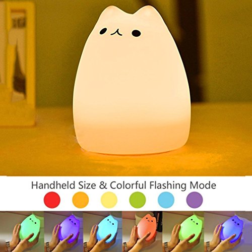 Preisvergleich Produktbild DKLICH Nachttischlampe Bunten Atmosphäre Tischlampe Stimmungslichter Aufladbare Farbwechsellamp LED Kinder Nachtlicht Lampe Nacht Licht Tragen Kinderzimmer Lampe Schöne Baby Schlafen Schnuller für Kinder Kinder BPA-Freie Cute kitty Multicolor Lampe, empfindliche Hahn-Kontrolle 7-Color Atmung Dual Light Modi 12-Stunden Portable Nutzung (Fortune Cat)