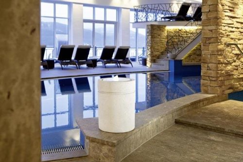 Design Brunnen Urano mit LED Beleuchtung für Innen und Außen