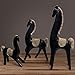 Produktbild Decoured der Nordischen moderner, minimalistischer Dekoration Basteln kreative Wohnzimmer TV Cabinet Cabinet Einrichtung Familie Lucky Horse Paar, eine Familie von drei Anzüge