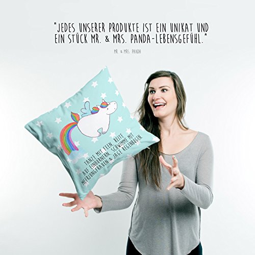 Mr. & Mrs. Panda Kissen 40×40 Einhorn Pegasus – 100% handmade in Norddeutschland – Einhorn, Unicorn, Regenbogen, Spielen, Realität, Meerjungfrau, Glitzerpups, Glitzer, Erwachsenwerden, Einhornliebe Kissen, Kissenhülle, Kopfkissen, Geschenk, Schenken, Couch, Sofakissen, weich, flauschig, 40×40, 40 x 40 Einhorn, Unicorn, Regenbogen, Spielen, Realität, Meerjungfrau, Glitzerpups, Glitzer, Erwachsenwerden, Einhornliebe - 4
