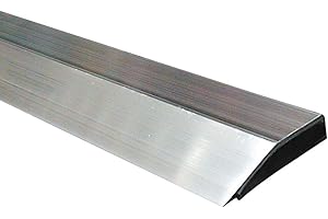 La zappa Stadia a trapezio per muratore realizzata in alluminio (2 mt - h 90 x 18 mm)