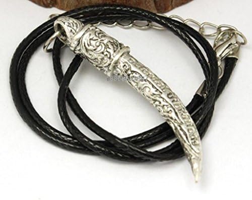 wolf tooth thai silver carved pendant necklace