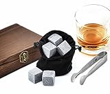 Immer gut gekühlt mit den Whisky Steinen Premium Selection in Eiswürfelform im 9er Set sind für jeden Liebhaber von kühlen Spirituosen der perfekte Eiswürfel-Ersatz, denn sie bieten angenehme Kühlung ohne Verwässern in top Optik.
