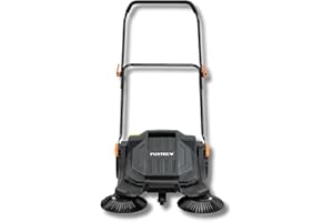 Balayeuse mécanique FUXTEC FX-HK65 – idéale pour surfaces extérieures moyennes à grandes. Largeur de travail 650 mm, cuve 20 L, capacité jusqu'à 2000 m², design ergonomique