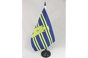 AZ FLAG - Drapeau De Table Territoire de Belfort 21x14 cm - Petit Drapeau Du Département Belfortain De Bureau 100% Polyester Avec Hampe De 25cm Et Socle En Plastique Noir