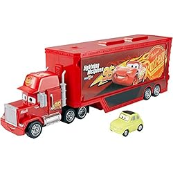 Cars Camión Mack Gran Viaje, transportador de coches de juguete (Mattel DXY87)