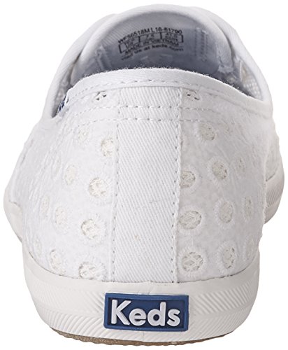 keds chillax eyelet
