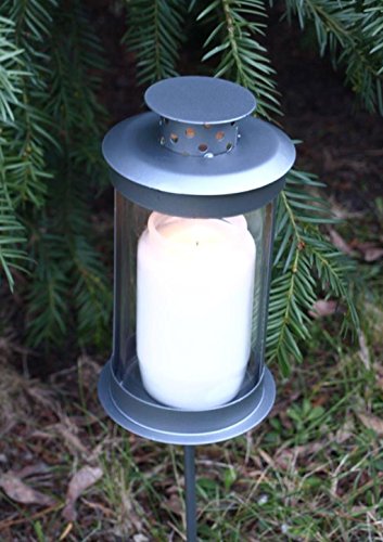 Runde Grablaterne mit Stab inklusive ca. 52 Stunden Grabkerze. Höhe 16cm - 2