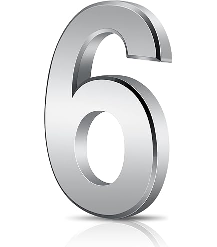 I Recipienti Neri Dell'impennata In Una Fila Sulla Via Con I Numeri Civici Hanno Stampato Sugli Uomini Aspettanti Anteriori Del Image127090775 - Foto 7