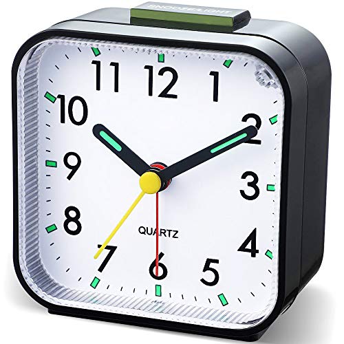Neucox Battery Alarm Clock Bedside Non Ticking Silent Desk Clock Simple Table Analogue Clocks Nightlight Luminous Hands for Bedrooms Office Outdoors Heavy Sleepers