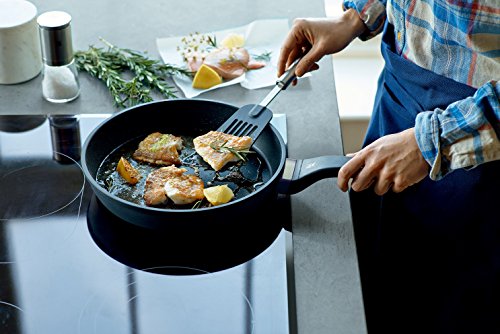 WMF Stielpfanne beschichtet Ø 28cm PermaDur Premium Made in Germany Kunststoffgriff mit Flammschutz Aluguss PermaDur induktionsgeeignet Handwäsche - 6