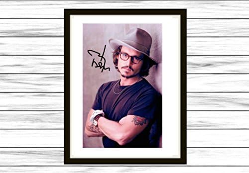 JOHNNY DEPP SIGNED AUTOGRAPHED PRINT (PP) ON BLACK FRAME Mint condition Uacc