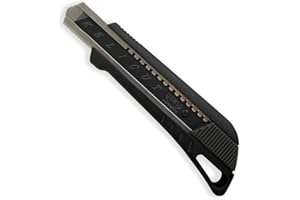 KELI FRANCE KELI - Cutter Pro avec Réservoir + LAME BLACK BLADE SK2 (Durée de vie 3 fois supérieure) (18mm + 2 LAMES BLACK BLADE SK2, Noir Gomme SOFT TOUCH)