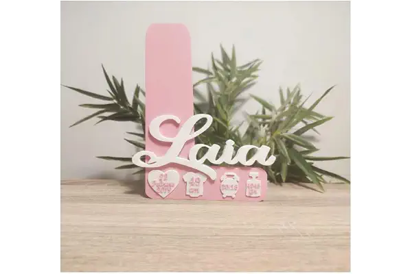 Placa nacimiento natalicio de bebé personalizado, con inicial, nombre, fecha nacimiento, medidas al nacer, hora y peso. Regalo ideal para bautizos, babyshower, cumpleaños.