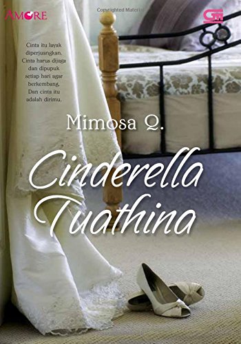 Preisvergleich Produktbild Cinderella Tuathina