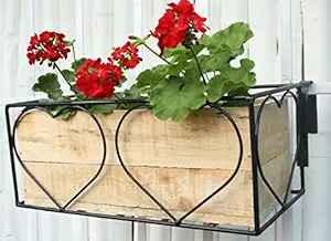 Green Gardenia Iron Heart Design Railing Planter with Wooden Boxl (Plain)